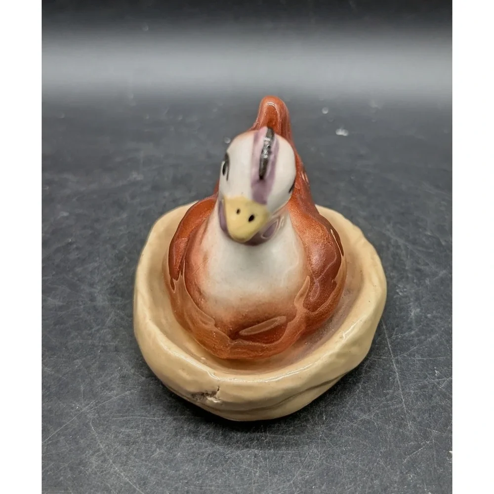 Vintage Ceramic Hen on Nest Salt + Pepper Shakers Farmhouse Country Decor